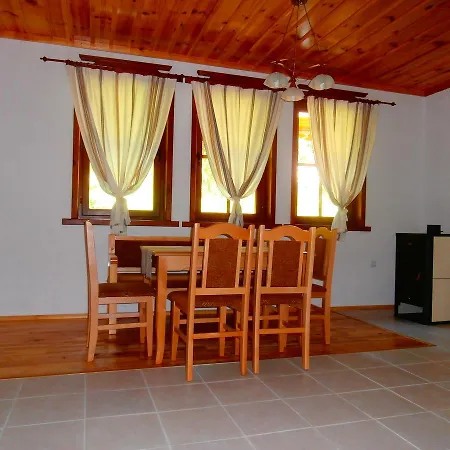 米特尼瑟和tkzs碧丽安特斯酒店 Arda (Smolyan)